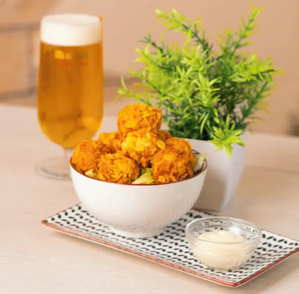 Palomitas de gambón Palomitas de gambón con salsa de mayomango. Restaurante Barco de Sal. Las mejores tapas de Torrevieja.